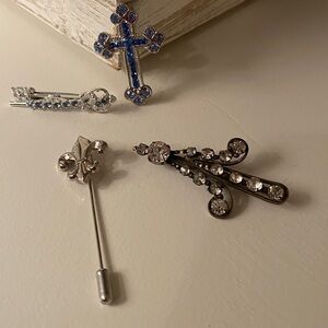 Lot of 4 Brooches Pin Pendant Cross, Key, Vintage